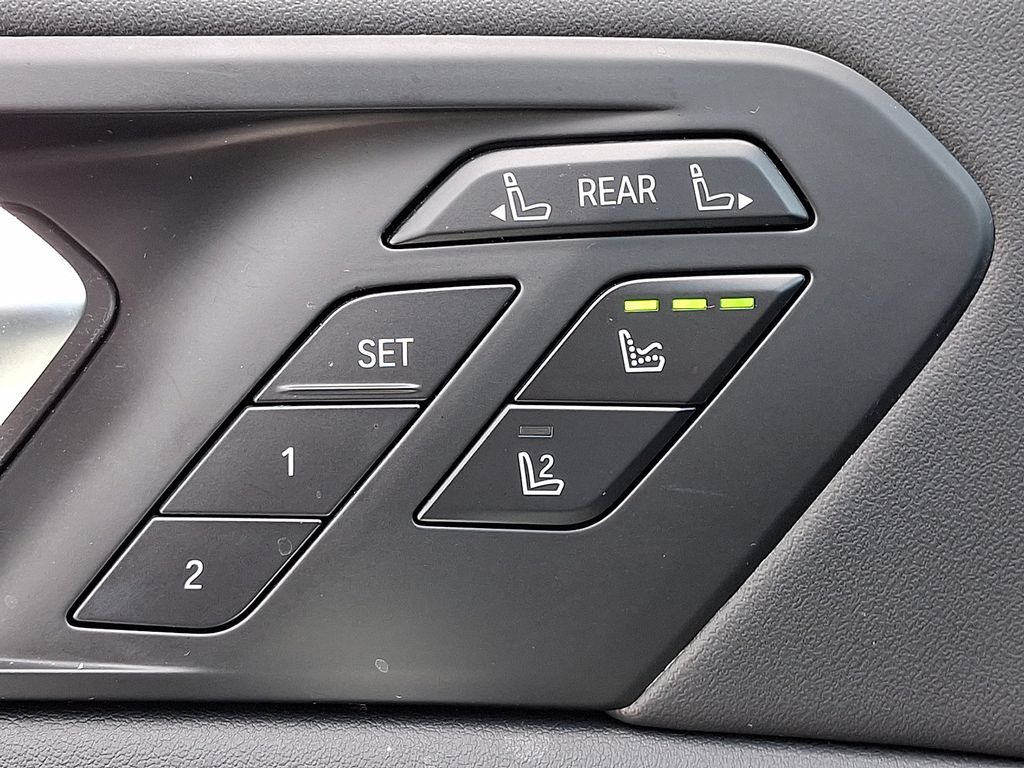 2023 BMW X7 40i - Photo 29