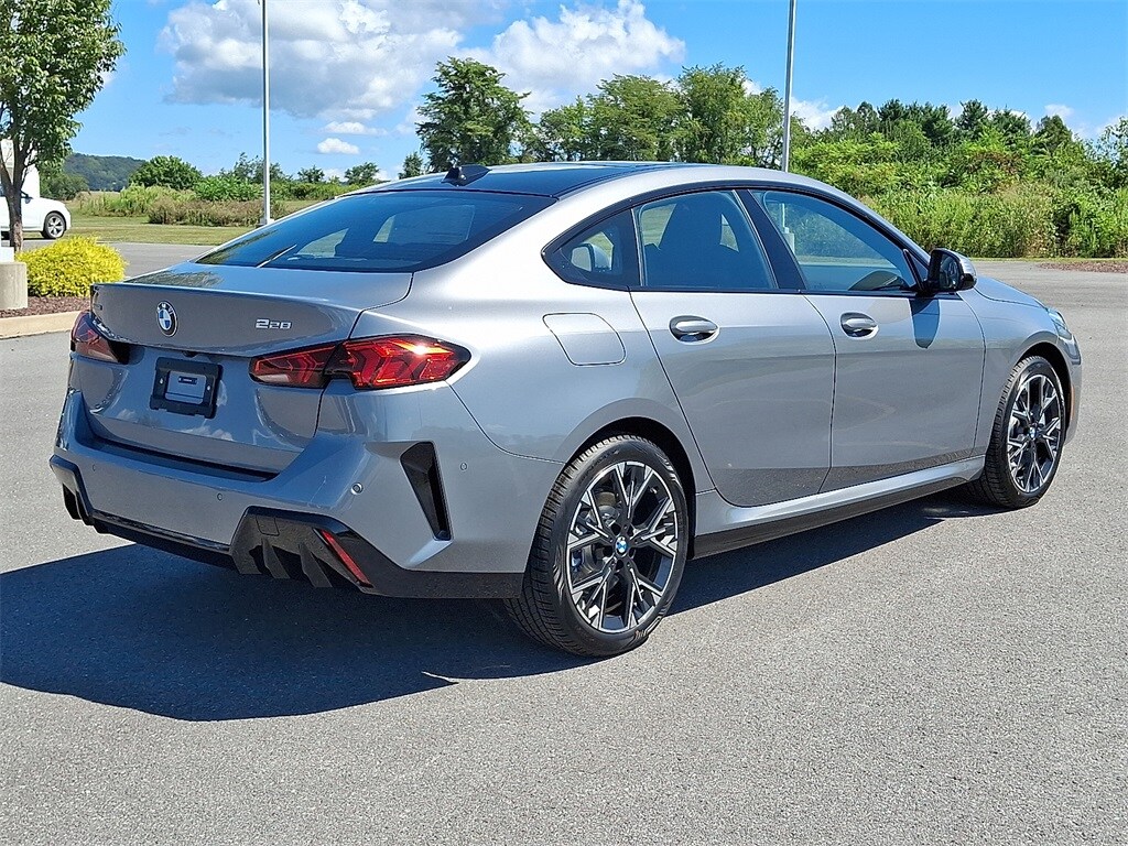 2025 Bmw 228i Coupe photo 4