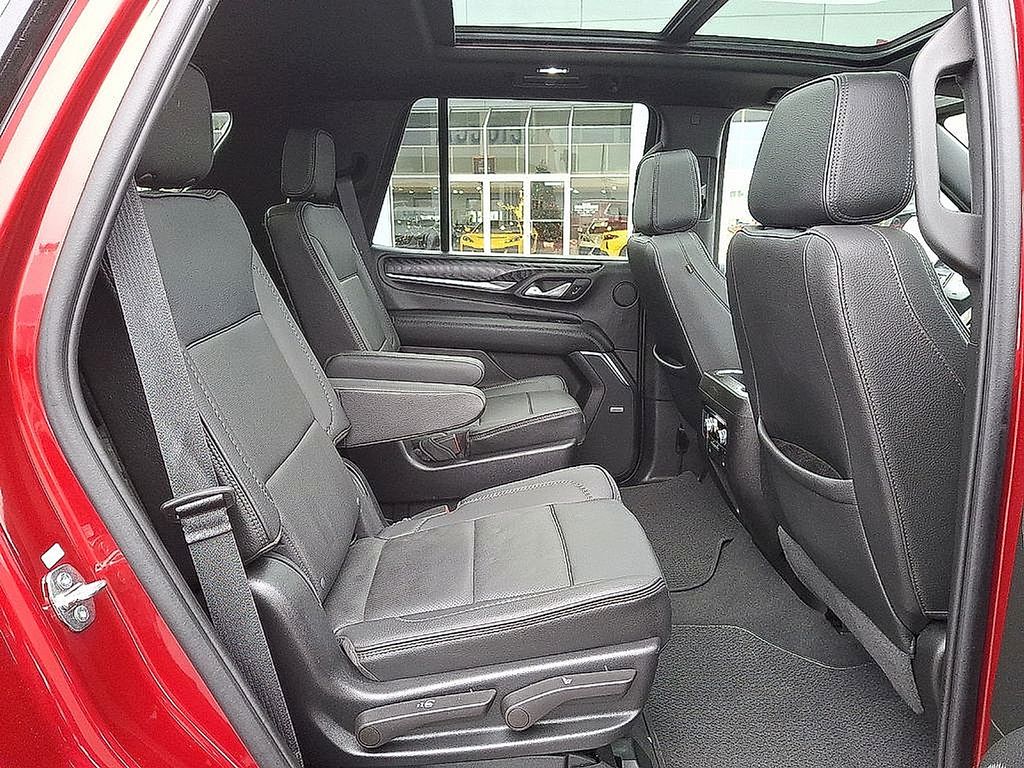 2022 GMC Yukon Denali - Photo 21