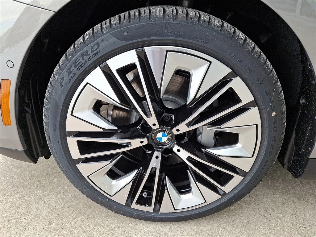 New 2026 BMW 5 Series 530i xDrive Sedan