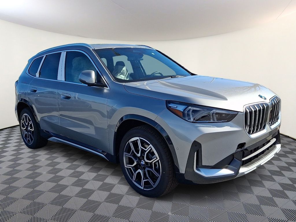 2026 BMW X1 xDrive28i's photo