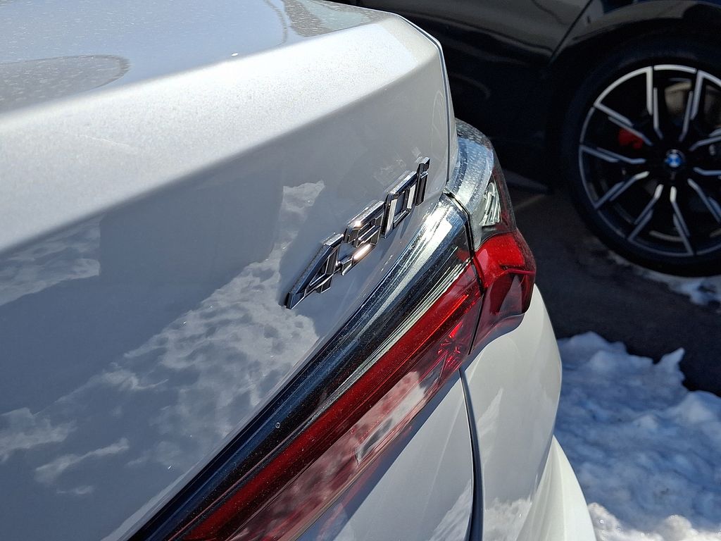 2026 BMW 4 Series 430i - Photo 18