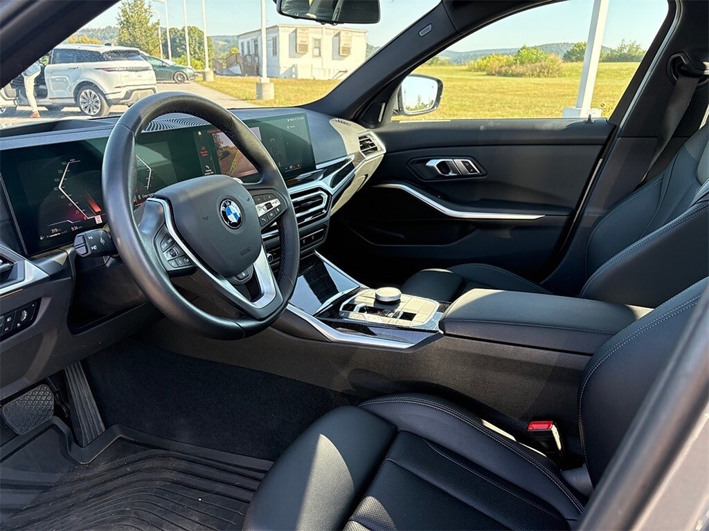 2023 Bmw 330i xDrive photo 2