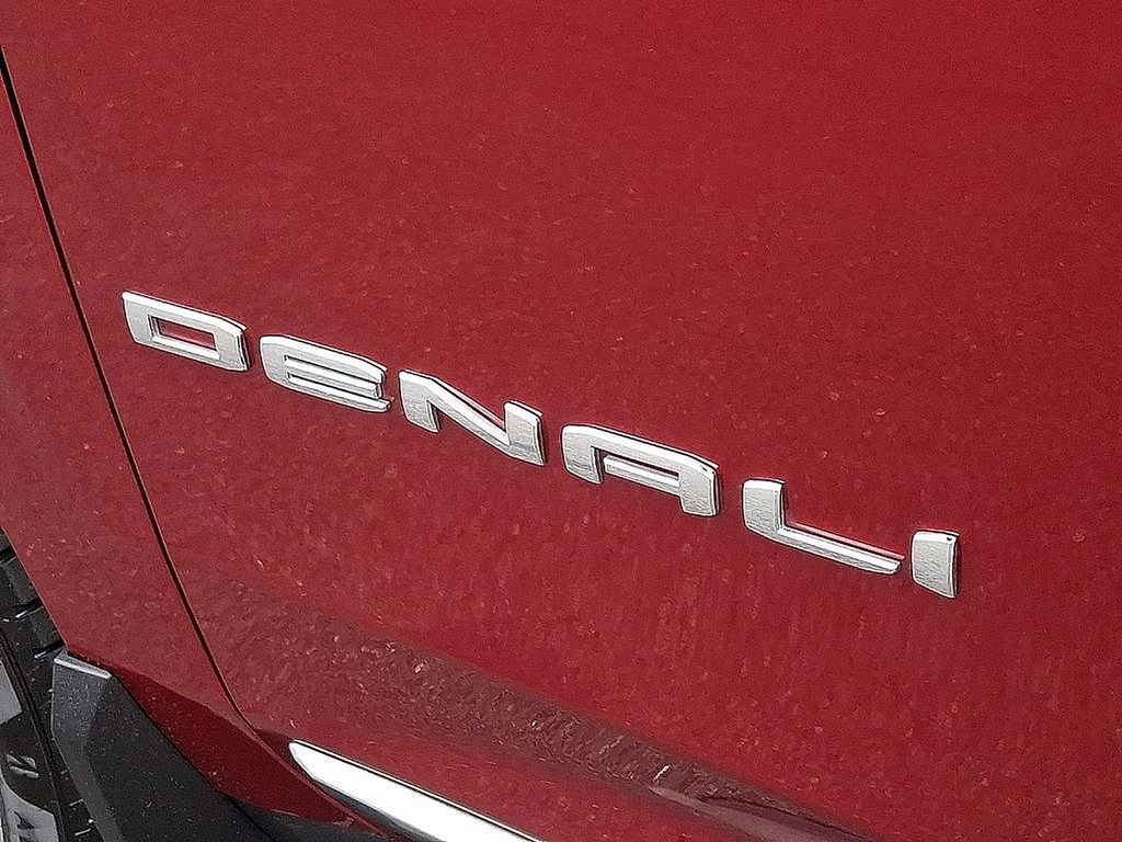 2022 GMC Yukon Denali - Photo 48