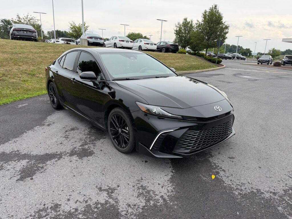 Used 2025 Toyota Camry SE Sedan