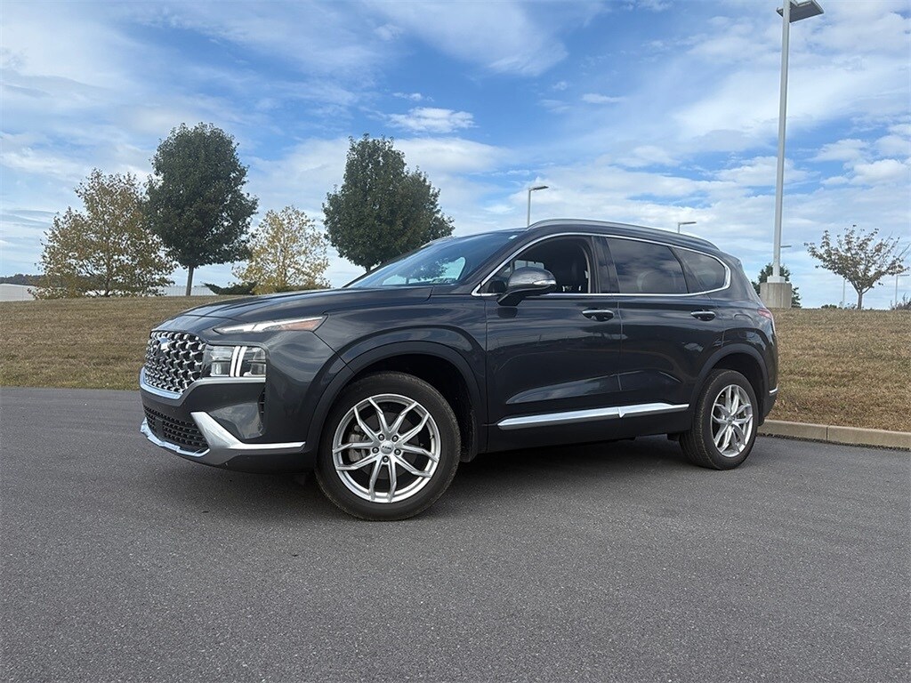 2023 Hyundai Santa Fe SEL Premium photo 2