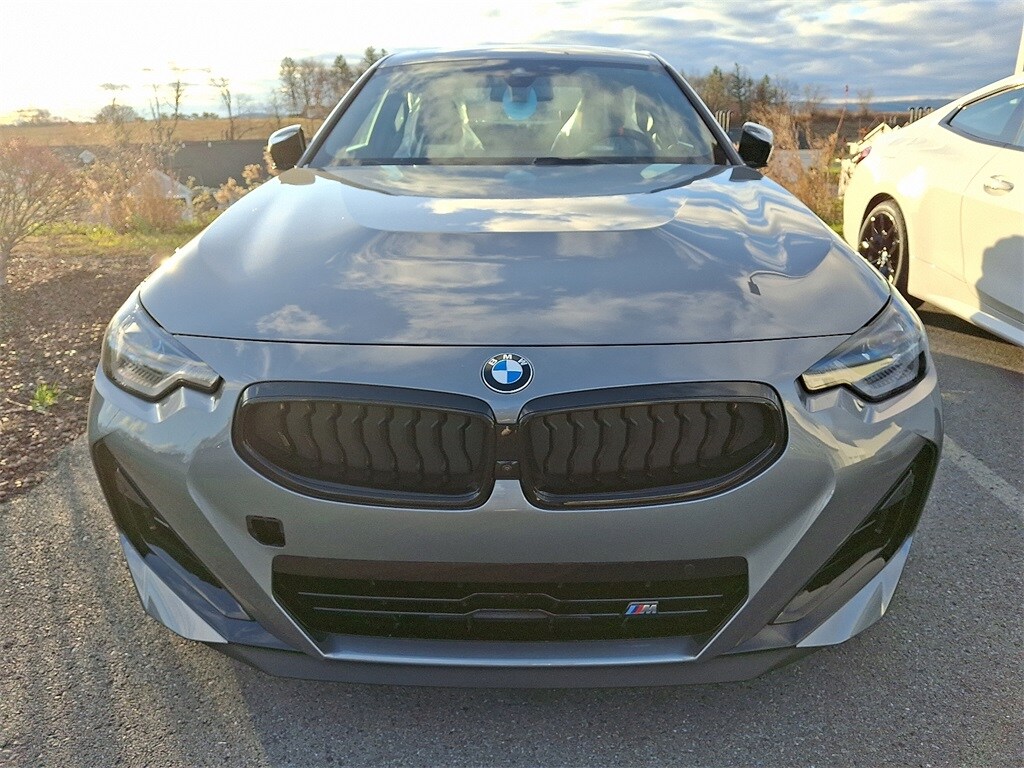 2026 Bmw M240i xDrive photo 2