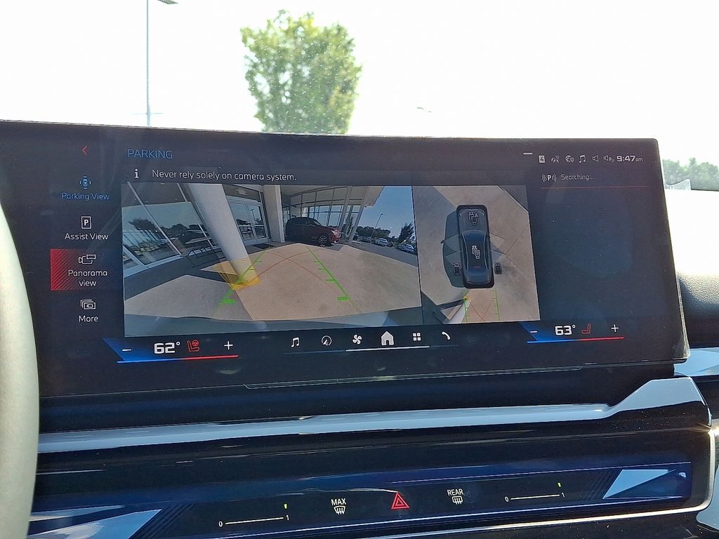 2025 BMW i5 M60 - Photo 11