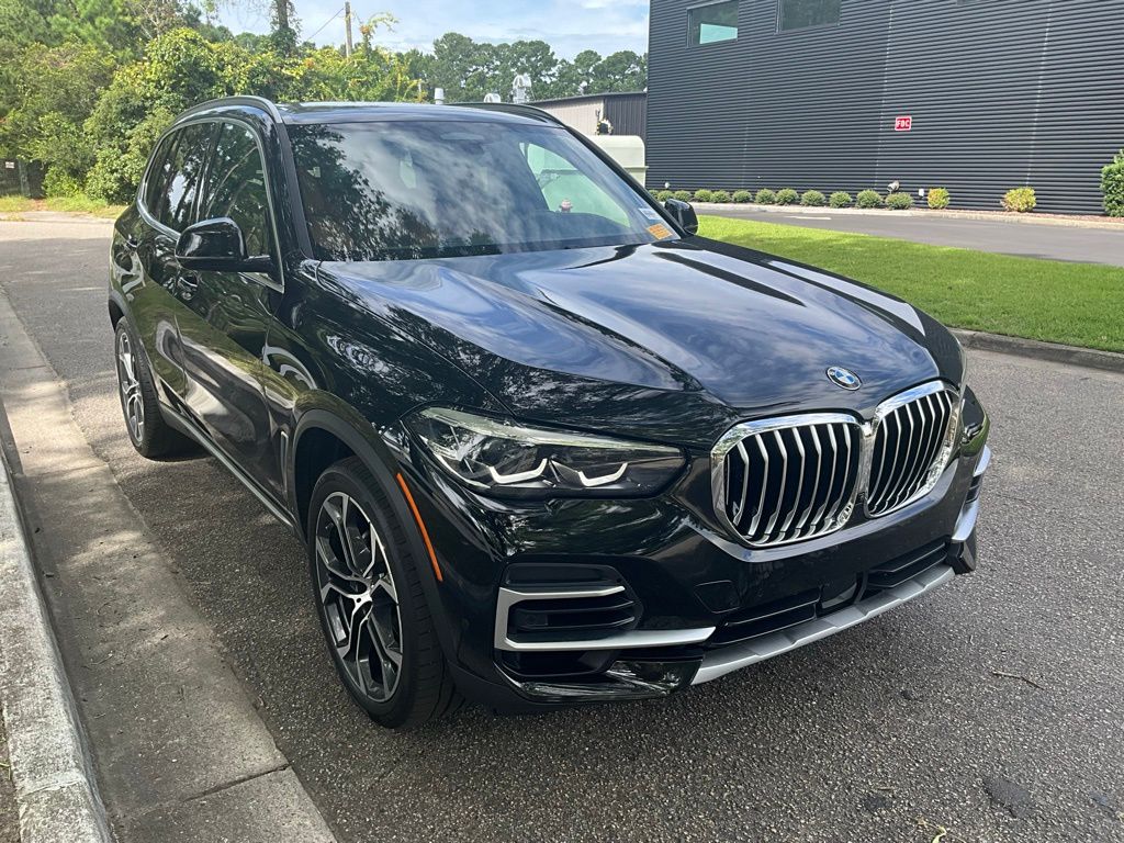 Used 2022 BMW X5 40i with VIN 5UXCR4C02N9J28473 for sale in Wilmington, NC