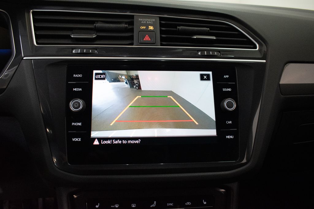 2024 Volkswagen Tiguan SE - Photo 16