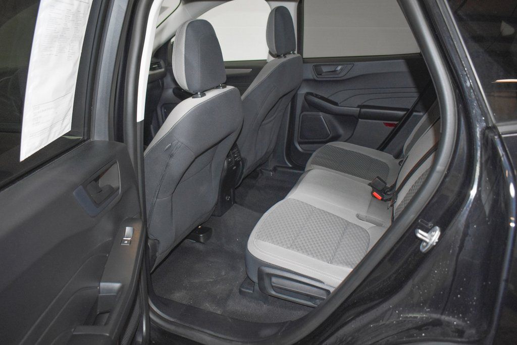 2022 Ford Escape SE - Photo 22