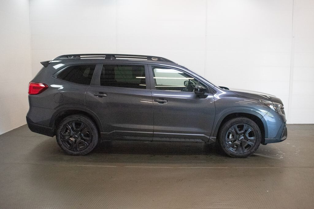 Certified 2025 Subaru Ascent Onyx Edition 7-Passenger SUV