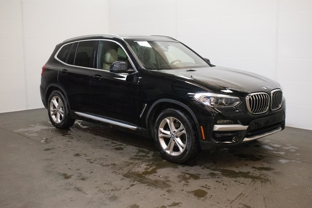 2021 BMW X3 30i's photo