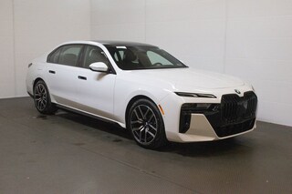 2026 BMW 740i xDrive Sedan