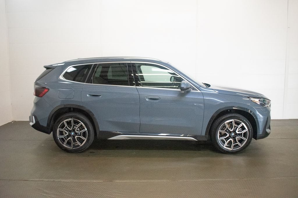 New 2027 BMW X1 xDrive28i SAV