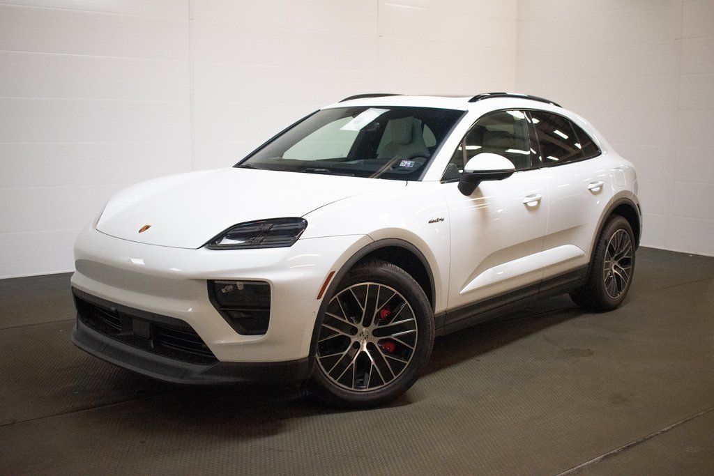 2025 Porsche Macan S