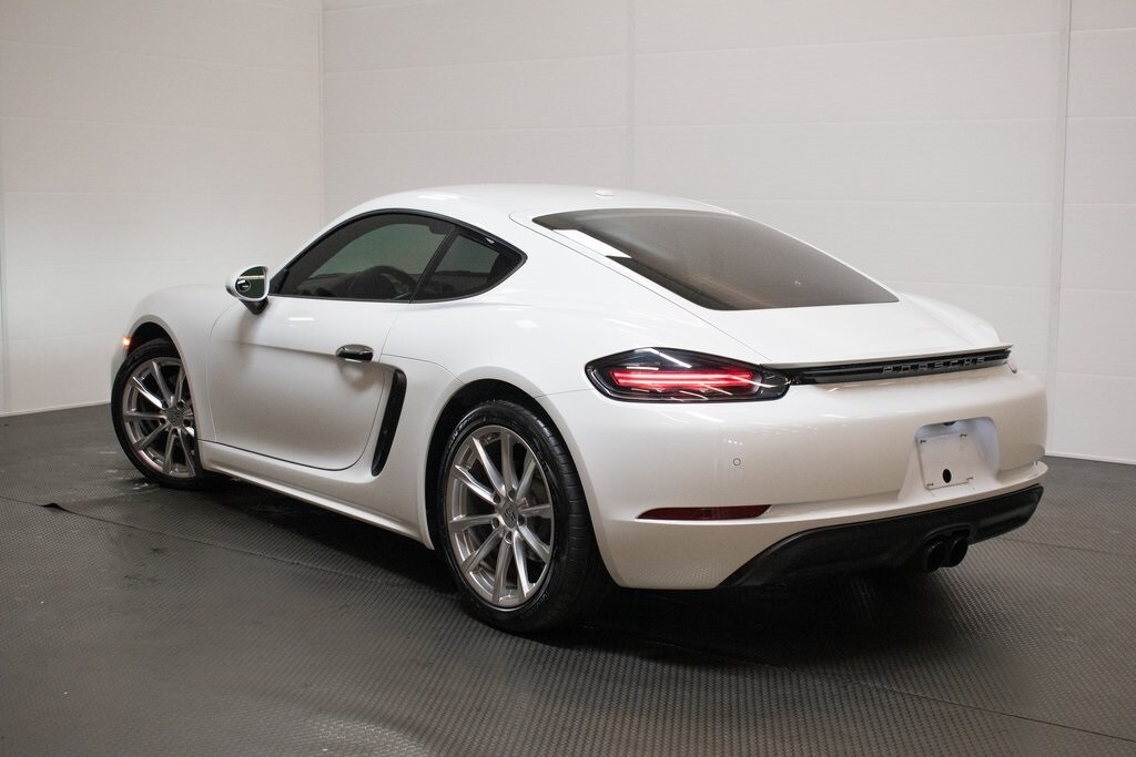 Certified 2018 Porsche 718 Base with VIN WP0AA2A87JK261942 for sale in Oakbrook Terrace, IL