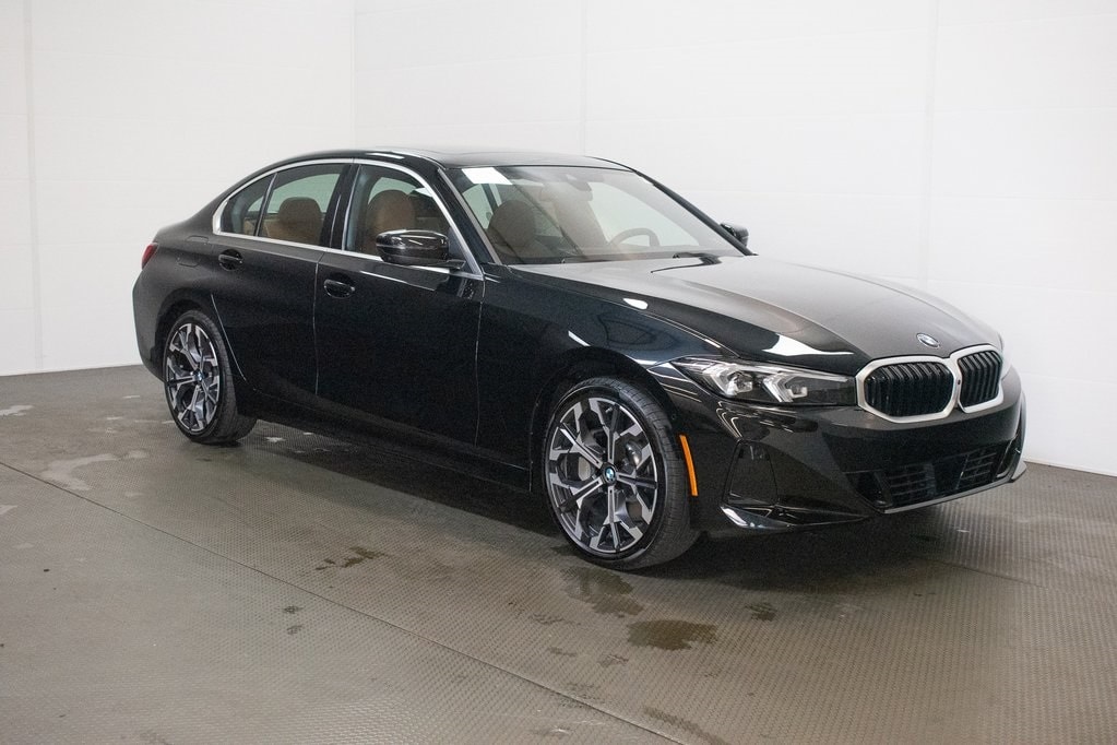 2026 BMW 3 Series 330i's photo