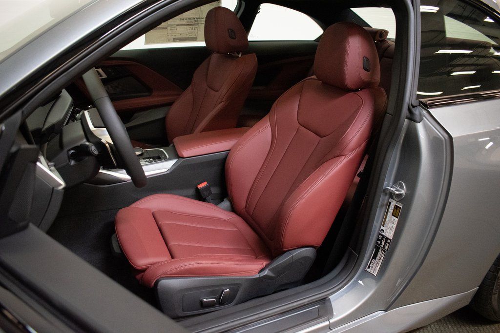 2025 BMW 2 Series 230i - Photo 19