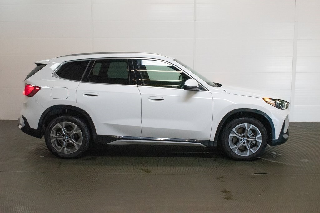 2025 Bmw X1 XDrive28i photo 3