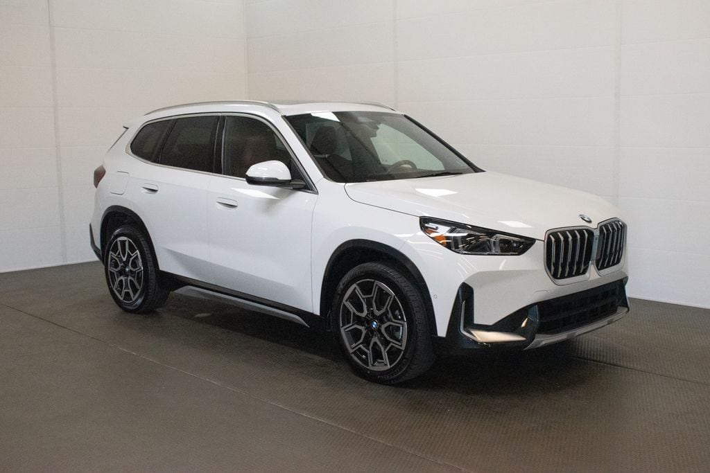 2026 BMW X1 xDrive28i's photo