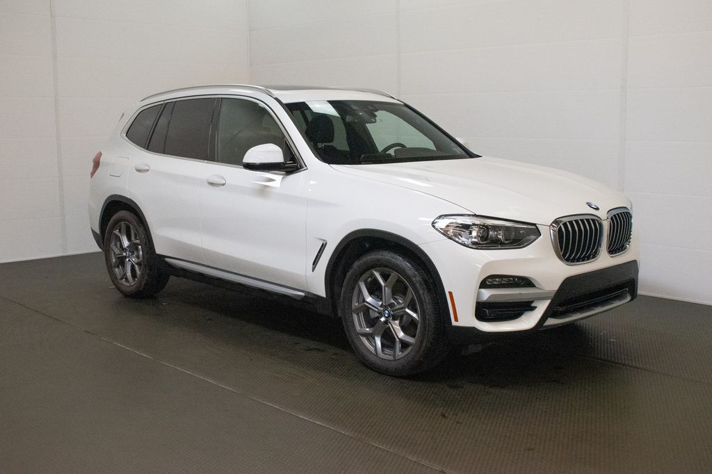2021 BMW X3 xDrive30i's photo