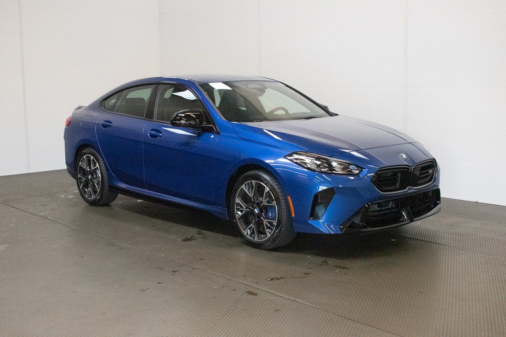 2026 BMW 2 Series M235 xDrive Gran Coupe's photo