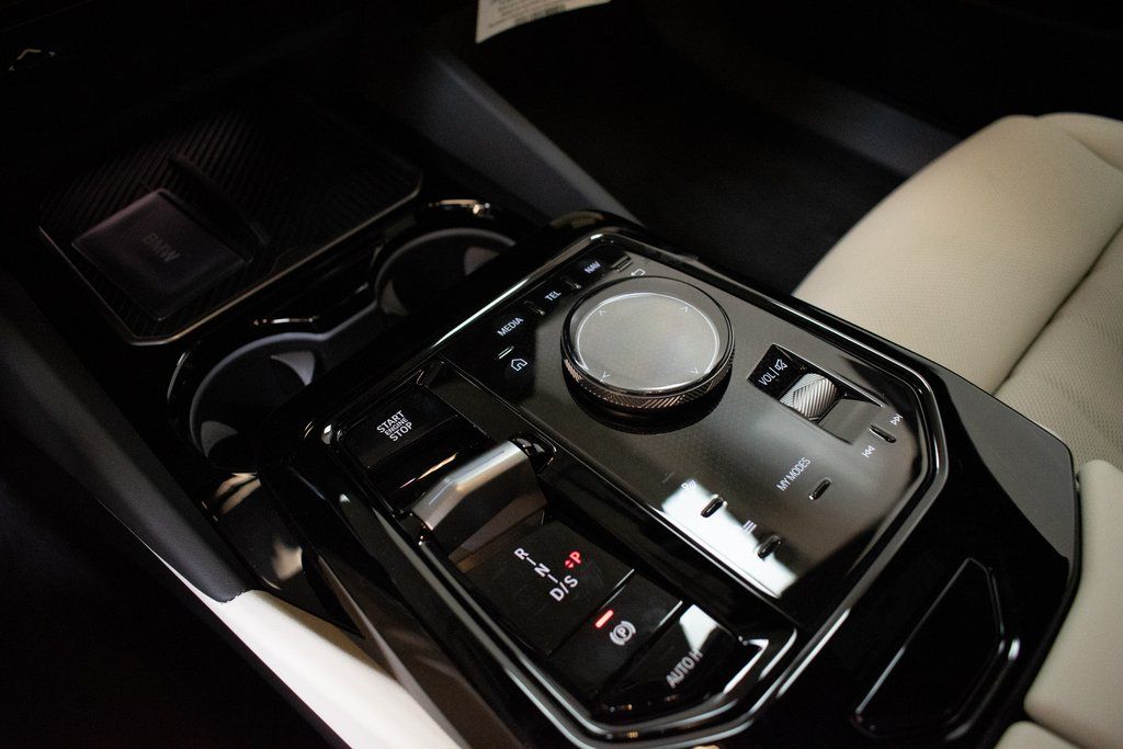 2026 BMW 5 Series 530i - Photo 19