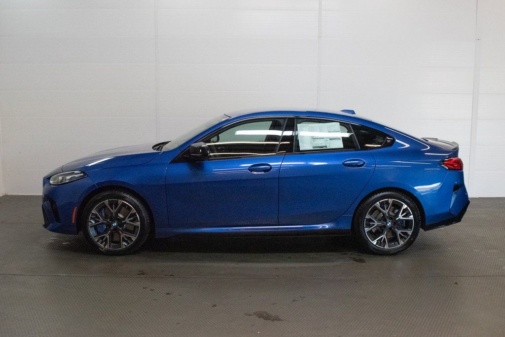 2026 BMW 2 Series M235 - Photo 7