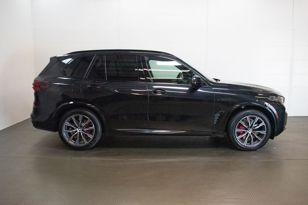 New 2026 BMW X5 xDrive40i SUV