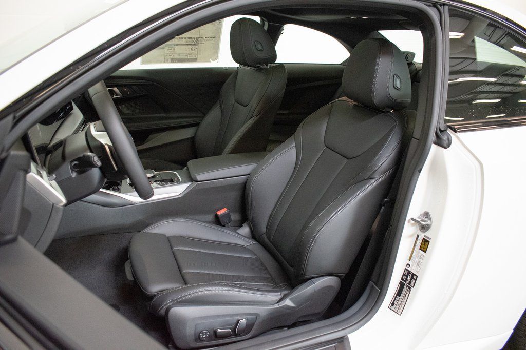 2025 BMW 2 Series 230i - Photo 20