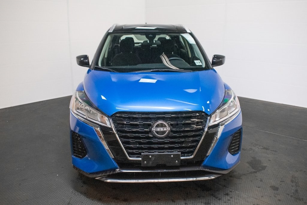 Used 2023 Nissan Kicks SV SUV