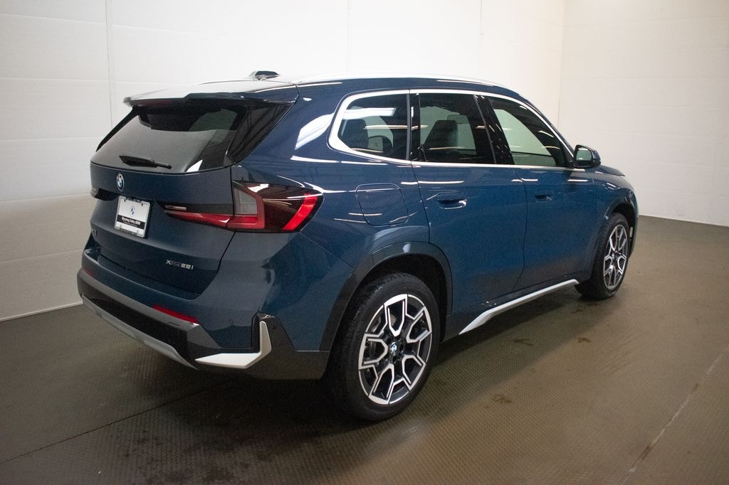 New 2027 BMW X1 xDrive28i SAV