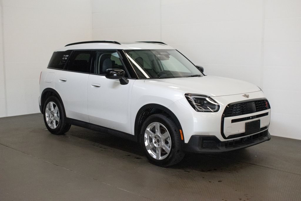 2025 MINI Countryman S ALL4's photo