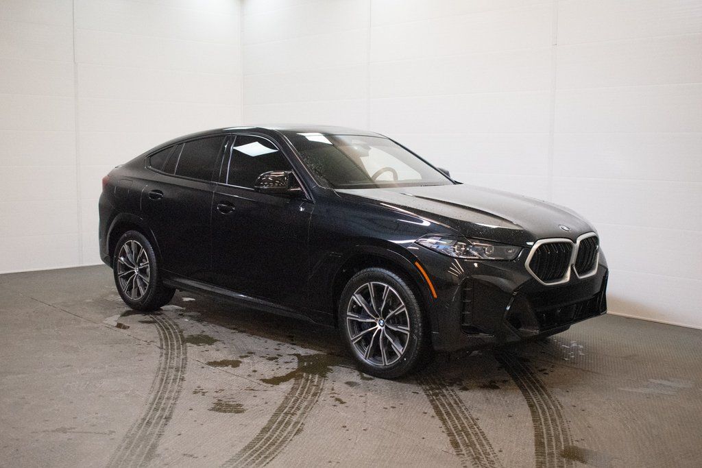 2025 BMW X6 M60i's photo