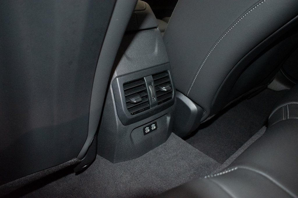 2026 BMW 2 Series 228 - Photo 23