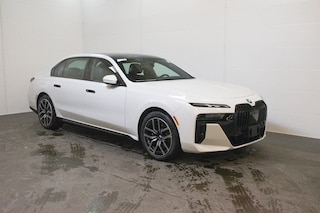 2025 BMW 760i xDrive Sedan