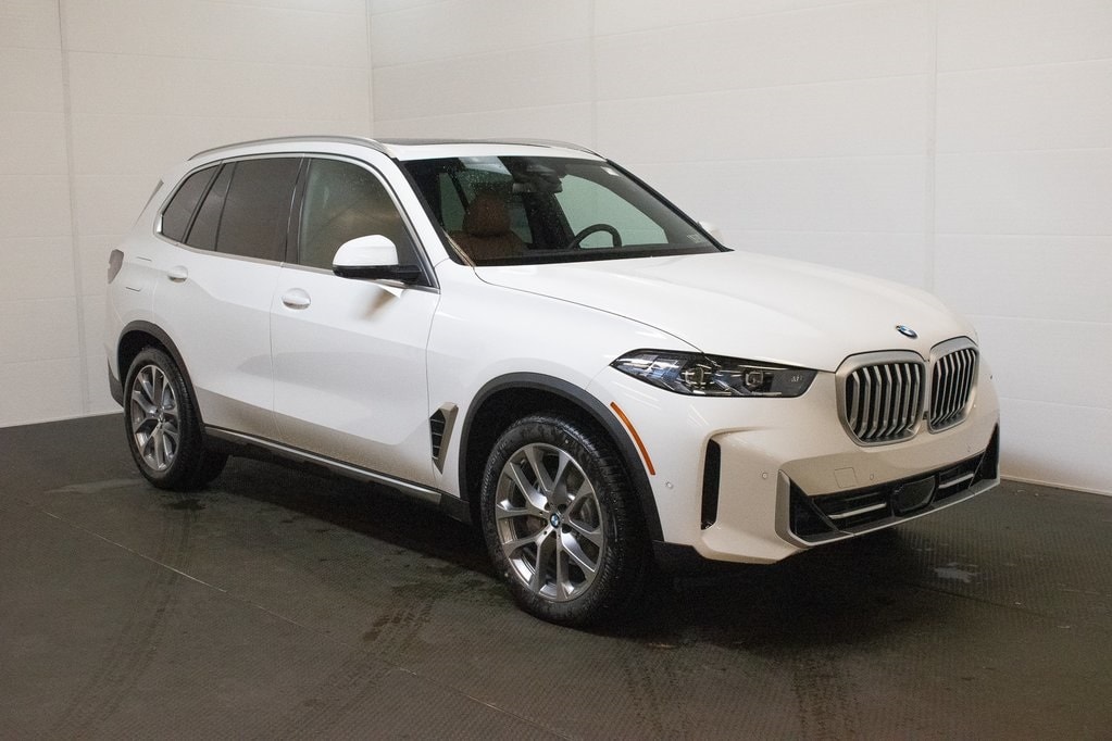 2026 BMW X5 40i's photo