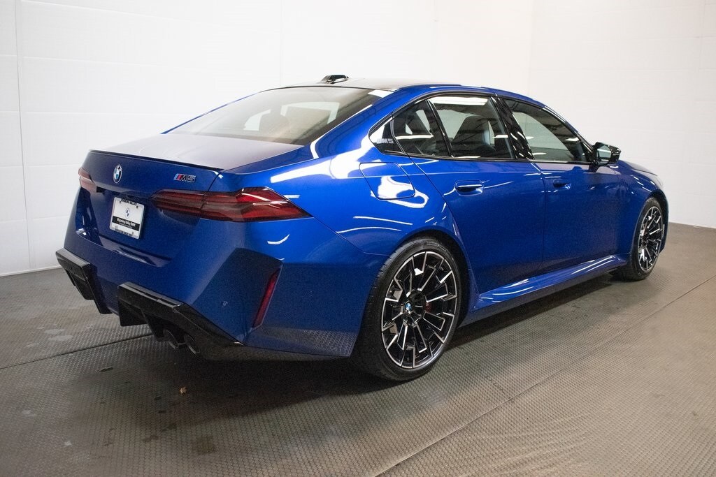 2026 Bmw M5 5 photo 4