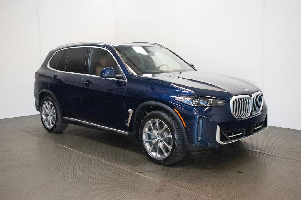 New 2026 BMW X5 PHEV xDrive50e SUV