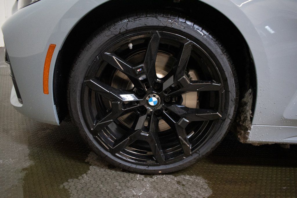 2026 BMW 4 Series 430i - Photo 9