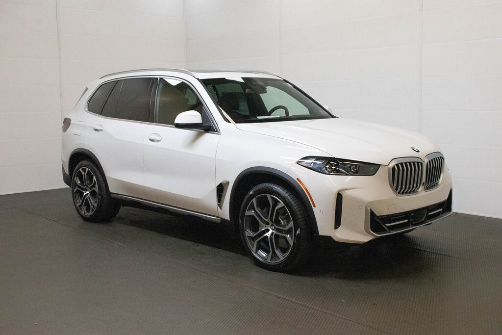 New 2026 BMW X5 xDrive40i SUV