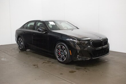 2026 BMW 550e xDrive Sedan