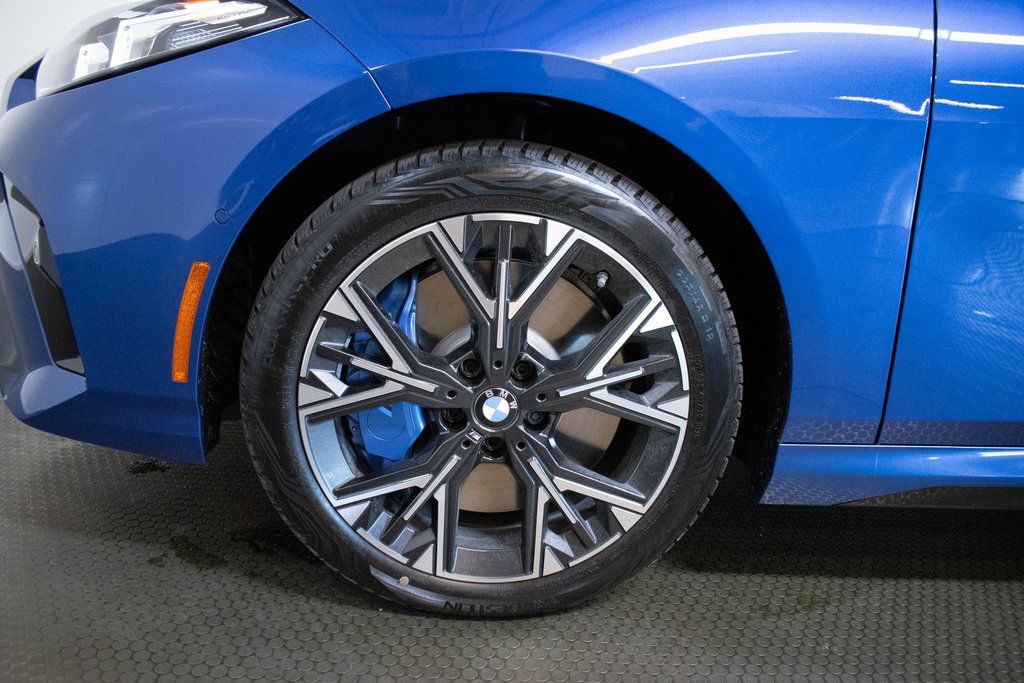2026 BMW 2 Series M235 - Photo 9