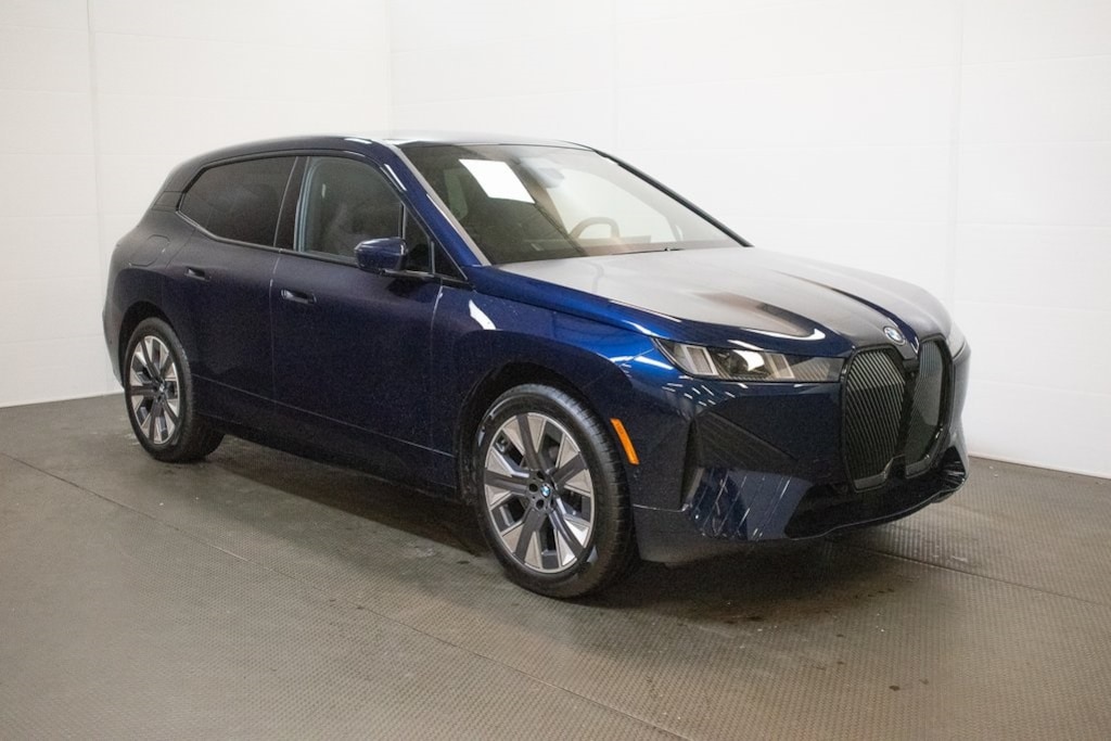 New 2026 BMW iX xDrive45 SUV