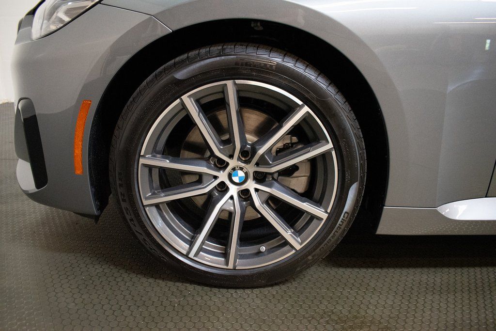 2025 BMW 2 Series 230i - Photo 9