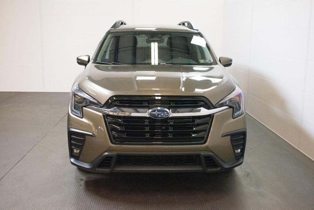 Used 2023 Subaru Ascent Limited 8-Passenger SUV
