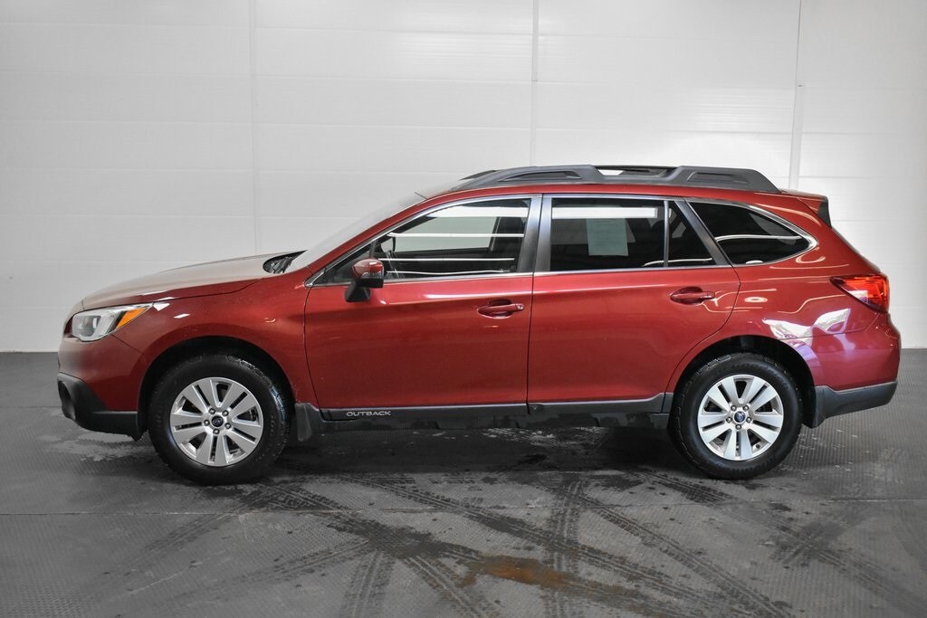 Used 2017 Subaru Outback 2.5i Premium with SUV