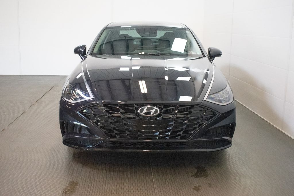 Used 2023 Hyundai Sonata Limited Sedan