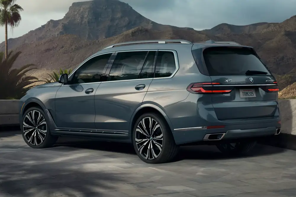 BMW X7 Luxury Full-Size SUV